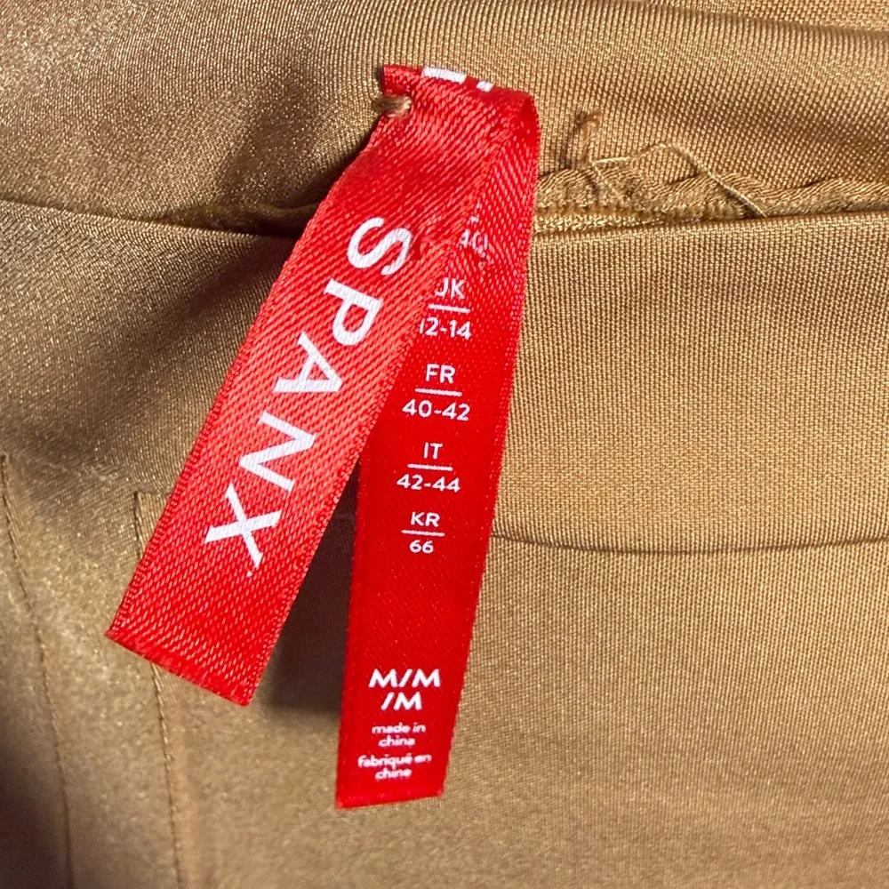Spanx On Core Sculpt High Waist Mid‎ Thigh Short Shapewear Tummy Medium